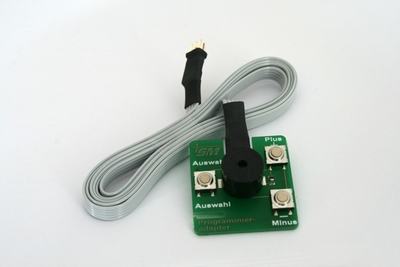 Programmieradapter für V-Kabel (2) und Klapptriebwerkssteuerung