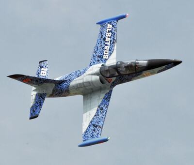 Albatros Turbinemit mit Einziehfahrwerk (SW=189cm)