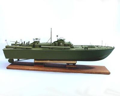 PT-109 Schnellboot Bausatz