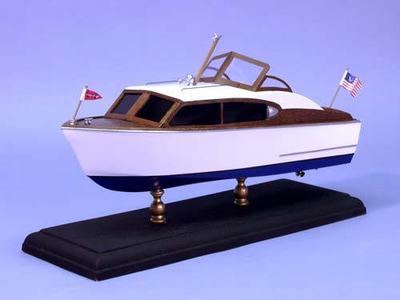 Chris-Craft 24 ft. Sedan Cruiser 1956 (Bausatz)