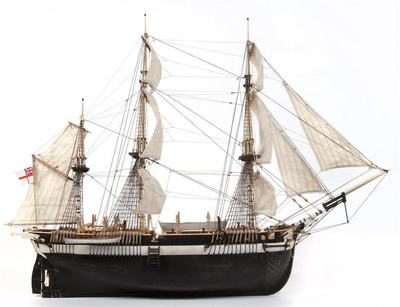 HMS Terror (Schiffsbausatz mit Segel, Maßstab 1:75)