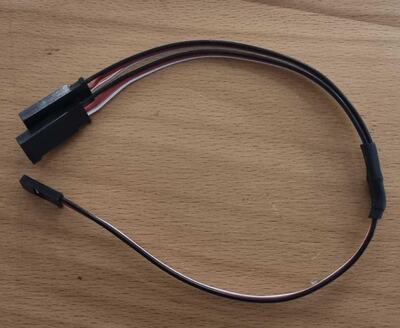 V-Kabel Futaba 250mm (1)
