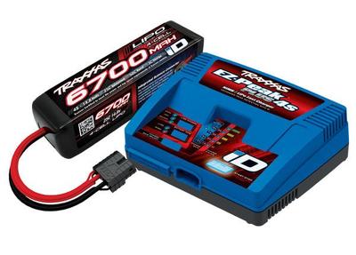 EZ Peak Plus-Lader 8A (TRX2981G) + 1 x 4S Lipo 6700mAh (TRX2890X)